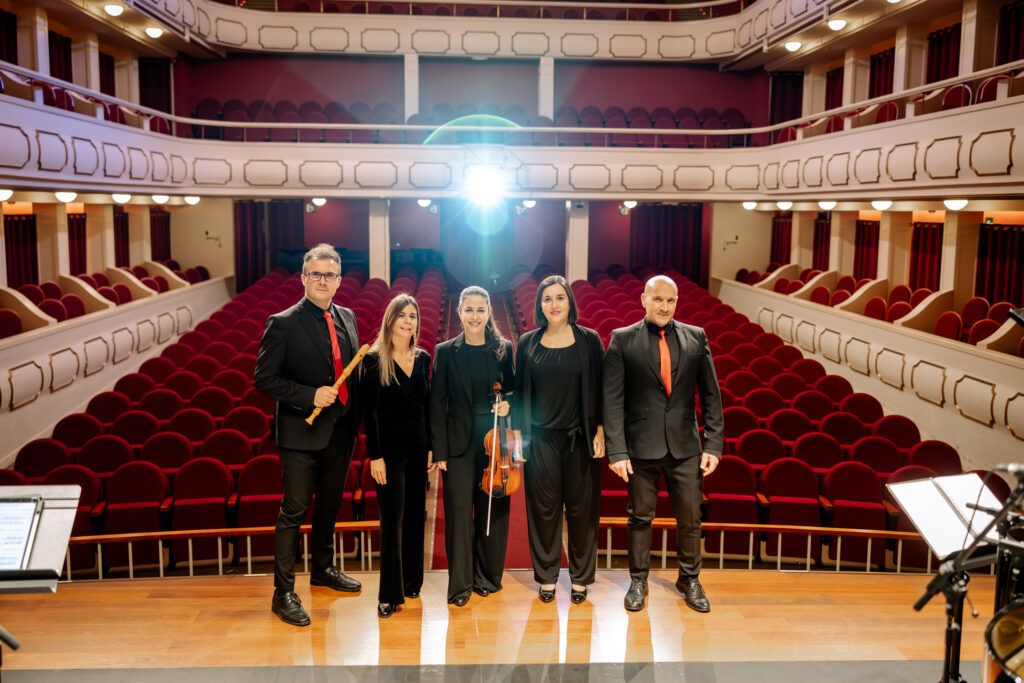 Concierto en el Teatro Ideal de Calahorra GrupoLux80de366 1 1024x683